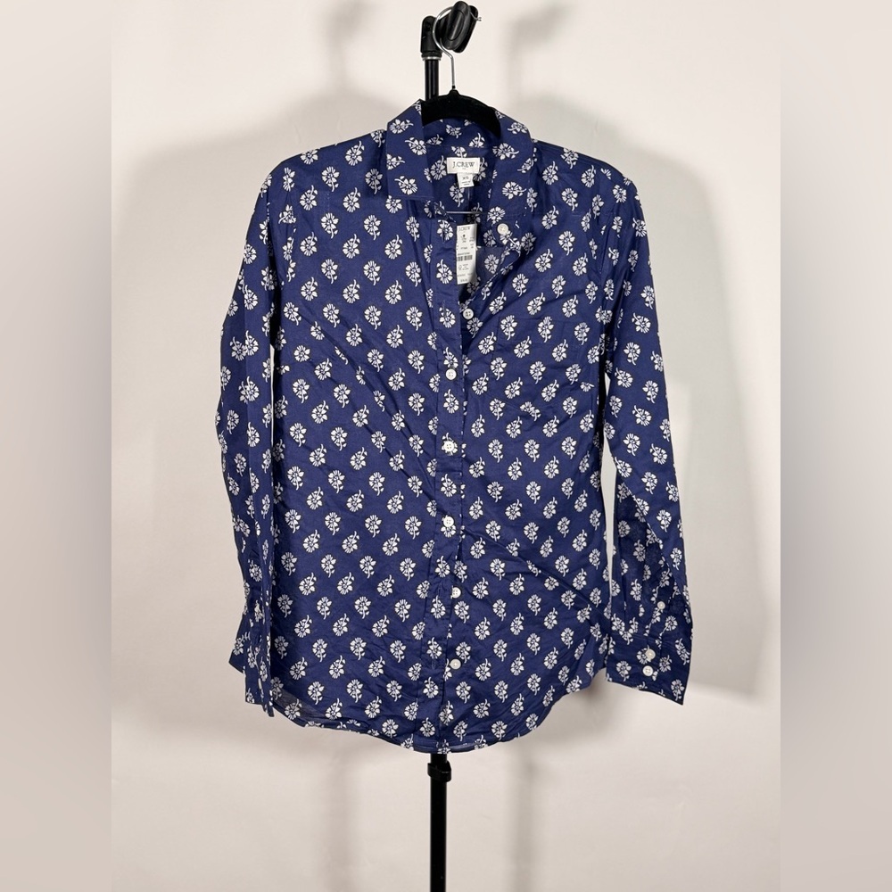 NWT JCrew Factory Lightweight cotton shirt in signature fit - Picture 4 of 8